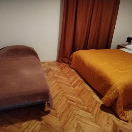 Apartments Njaco Ražanac Eksteriør billede