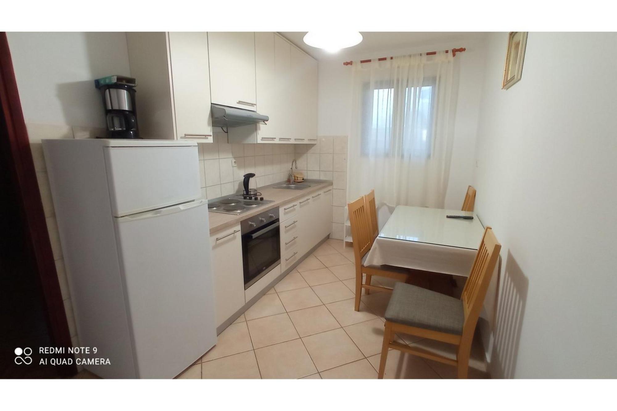 Apartments Njaco Ražanac Eksteriør billede